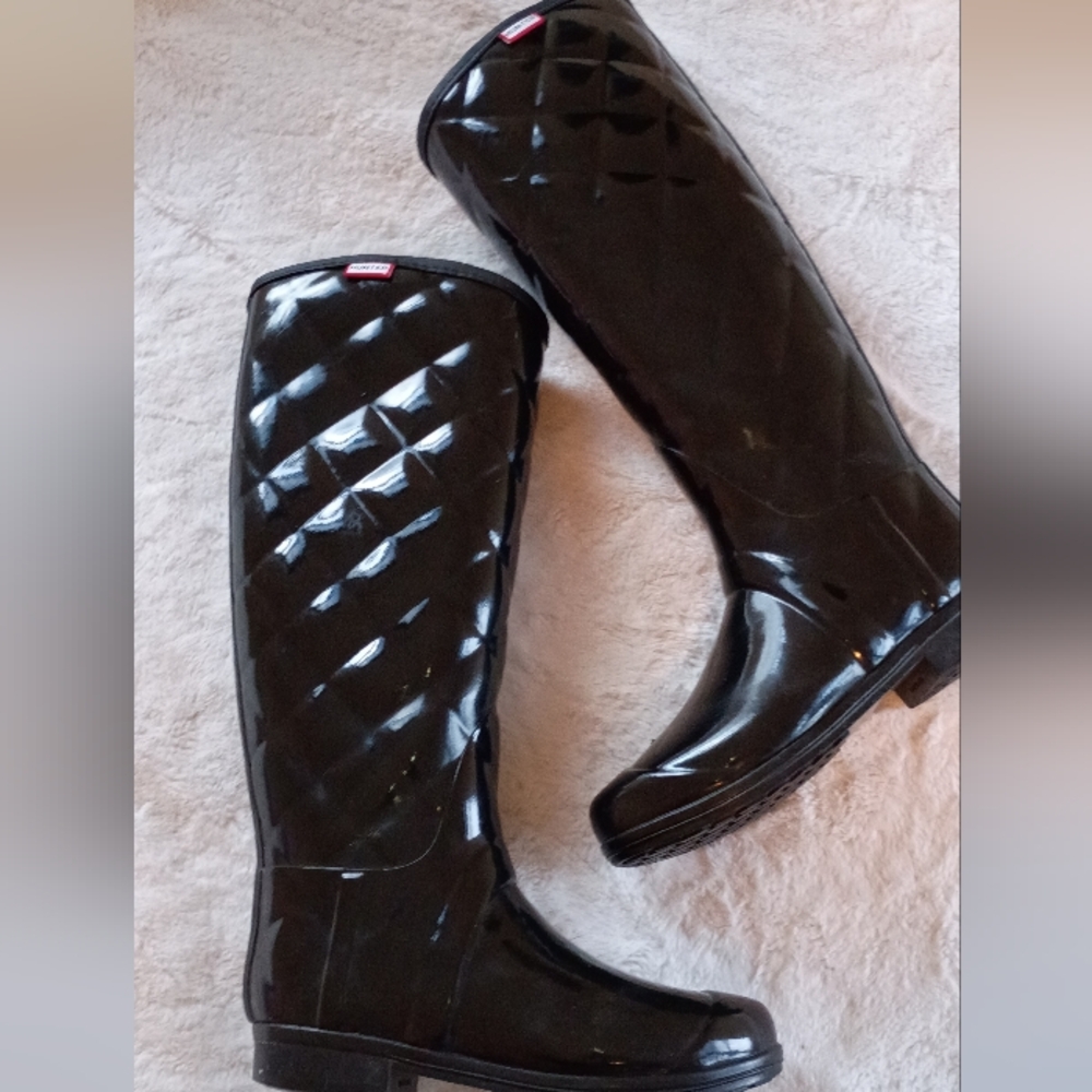 Hunter Women's Black Quilted Rain Boots Priced To Sell